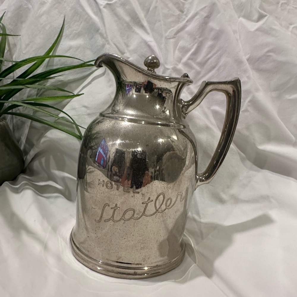 Vintage Stanley Insulating Pitcher